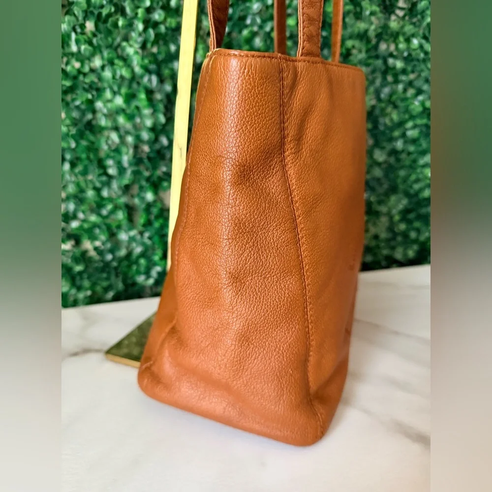 Chanel Caviar Brown Leather Small Tote Shoulder Bag with COA and Black Card